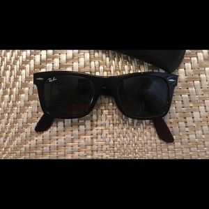 Ray Ban Wayfarer Sunglasses